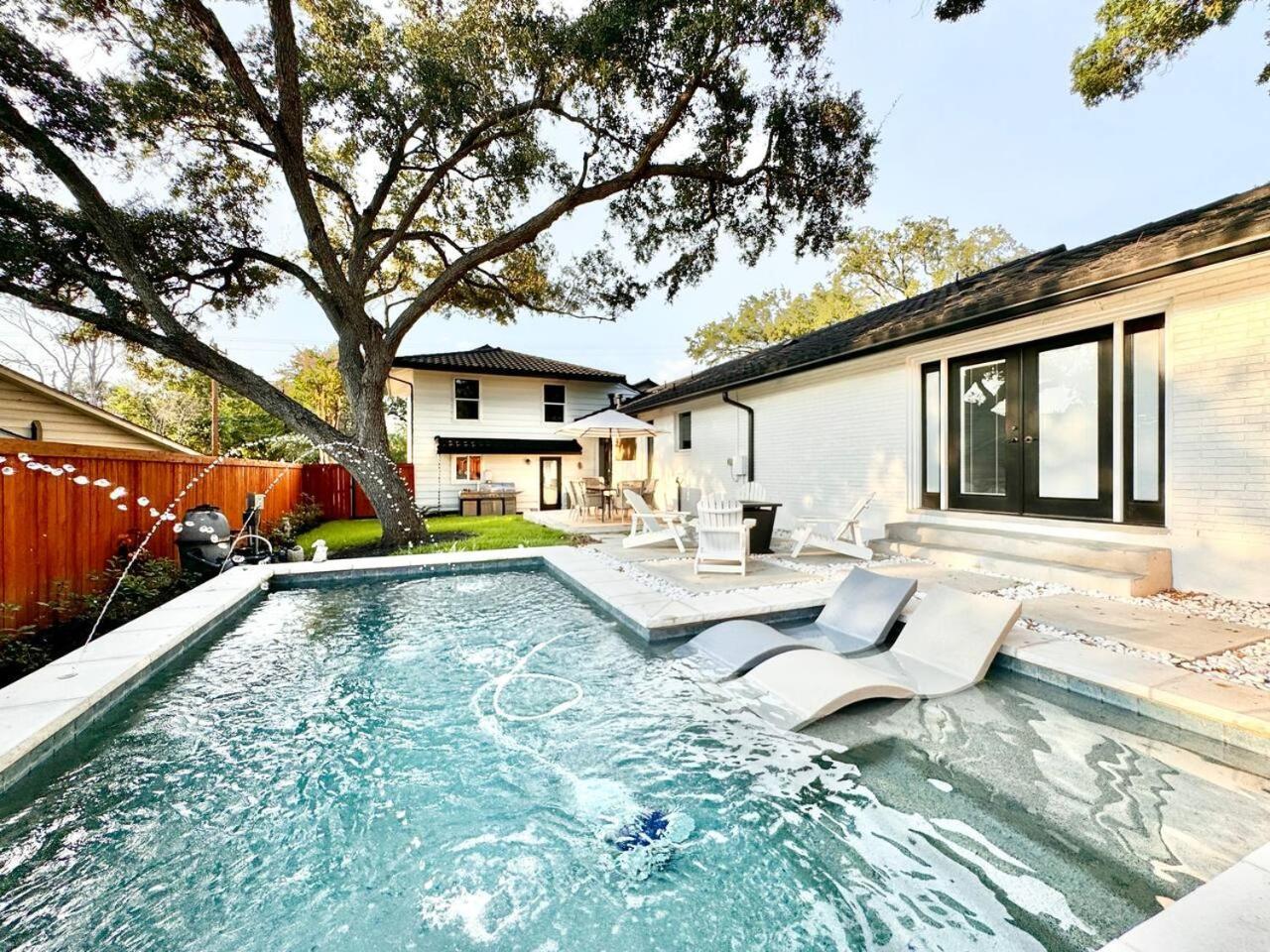 Casa Blanca Estate Lux 5br4ba Hébergement de vacances